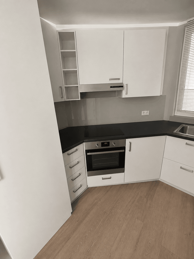 Predaj bytu 1-izbový 35 m², Prinzregentenstr. 15, Berlin, Berlín Predaj bytu 1-izbový 35 m², Prinzregentenstr. 15, Berlin, Berlín