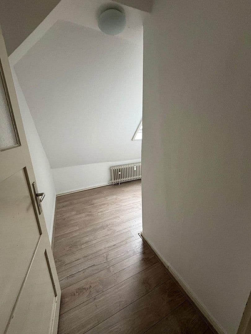 Prenájom bytu 4-izbový 55 m², Langeliethstraße 3, Goslar, Dolné Sasko Prenájom bytu 4-izbový 55 m², Langeliethstraße 3, Goslar, Dolné Sasko