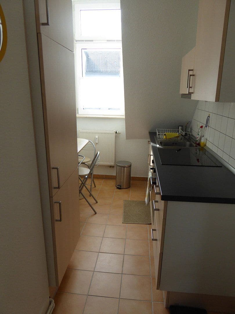 Prenájom bytu 2-izbový 43 m², Klappergasse 11, Frankfurt am Main, Hesensko Prenájom bytu 2-izbový 43 m², Klappergasse 11, Frankfurt am Main, Hesensko