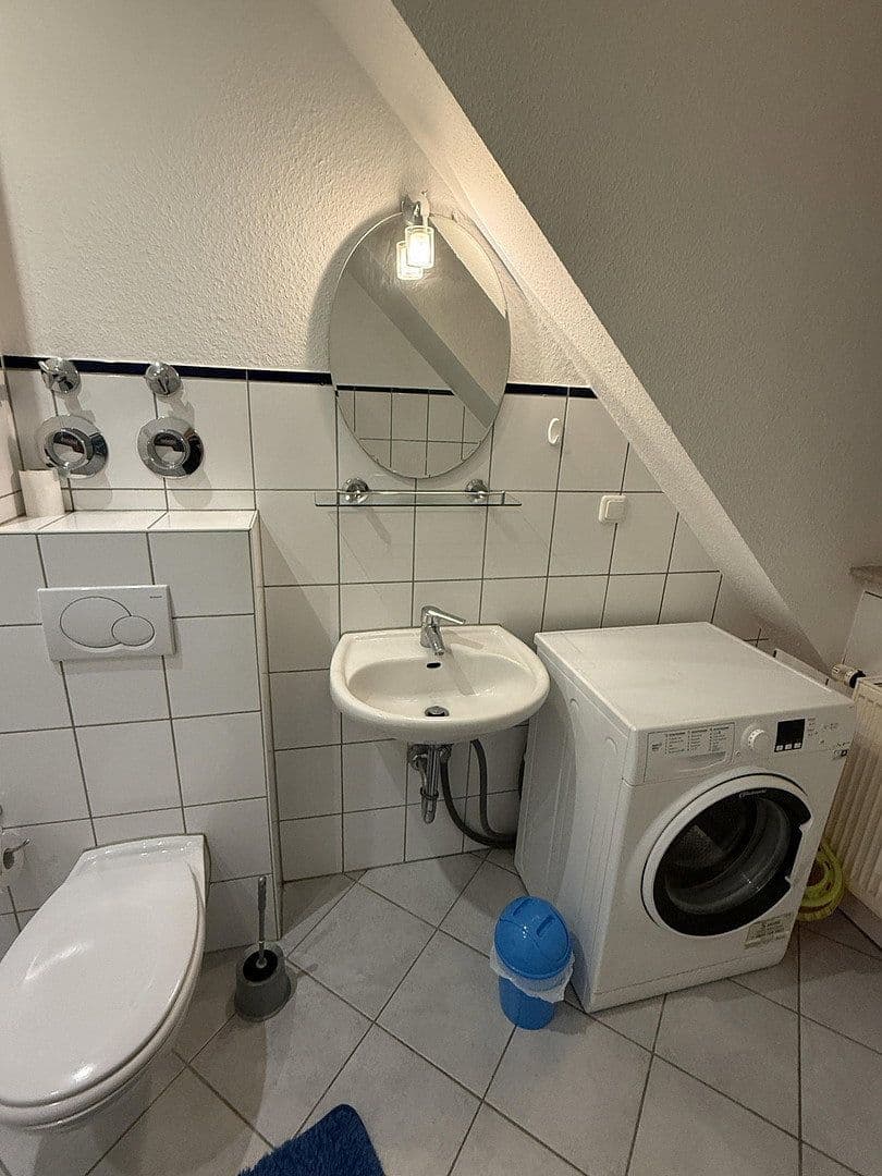 Prenájom bytu 2-izbový 43 m², Klappergasse 11, Frankfurt am Main, Hesensko Prenájom bytu 2-izbový 43 m², Klappergasse 11, Frankfurt am Main, Hesensko