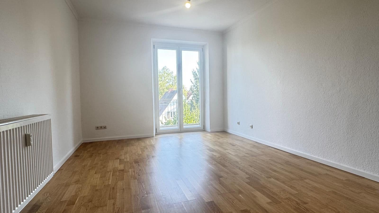 Prenájom bytu 2-izbový 63 m², Naupliastraße 25, München, Bavorsko Prenájom bytu 2-izbový 63 m², Naupliastraße 25, München, Bavorsko