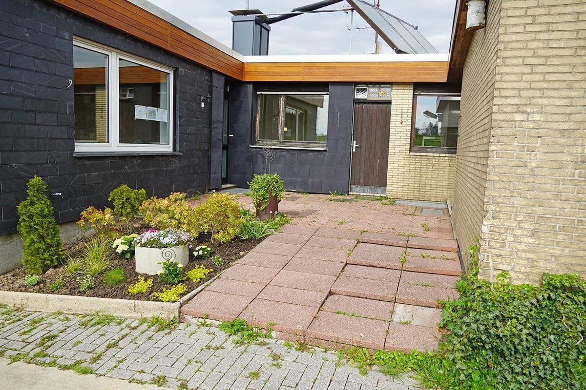 Predaj domu 171 m², pozemok 3.806 m², Untersteinbach 1, Bergisch Gladbach, Severné Porýnie - Westfálsko Predaj domu 171 m², pozemok 3.806 m², Untersteinbach 1, Bergisch Gladbach, Severné Porýnie - Westfálsko