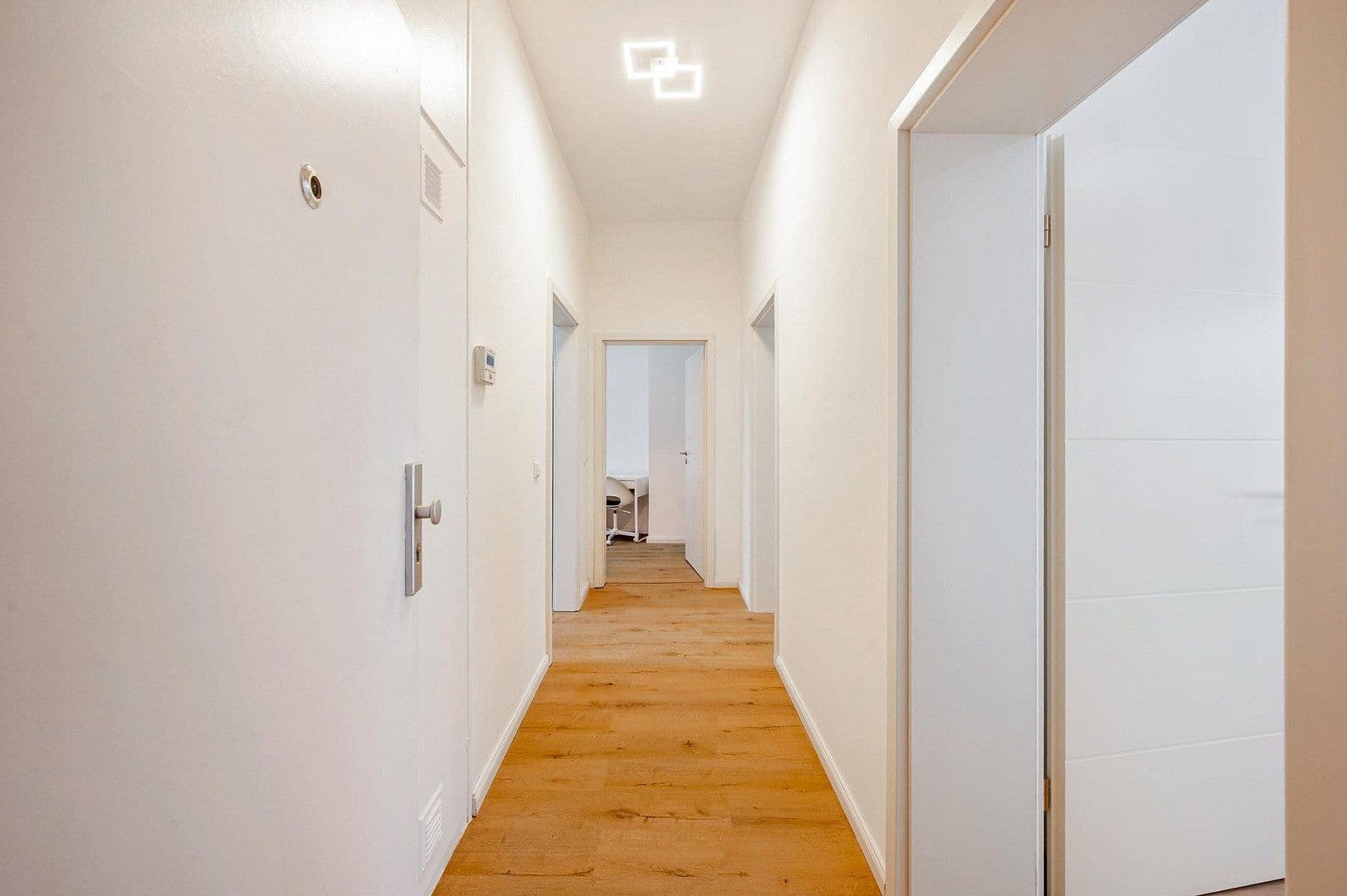 Prenájom bytu 65 m², Burgstraße 4, Mannheim, Bádensko-Wurttembersko Prenájom bytu 65 m², Burgstraße 4, Mannheim, Bádensko-Wurttembersko