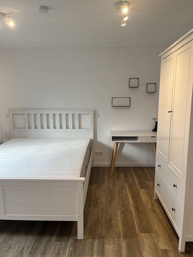 Prenájom bytu 1-izbový 32 m², Ina-Ring 10, Herzogenaurach, Bavorsko Prenájom bytu 1-izbový 32 m², Ina-Ring 10, Herzogenaurach, Bavorsko
