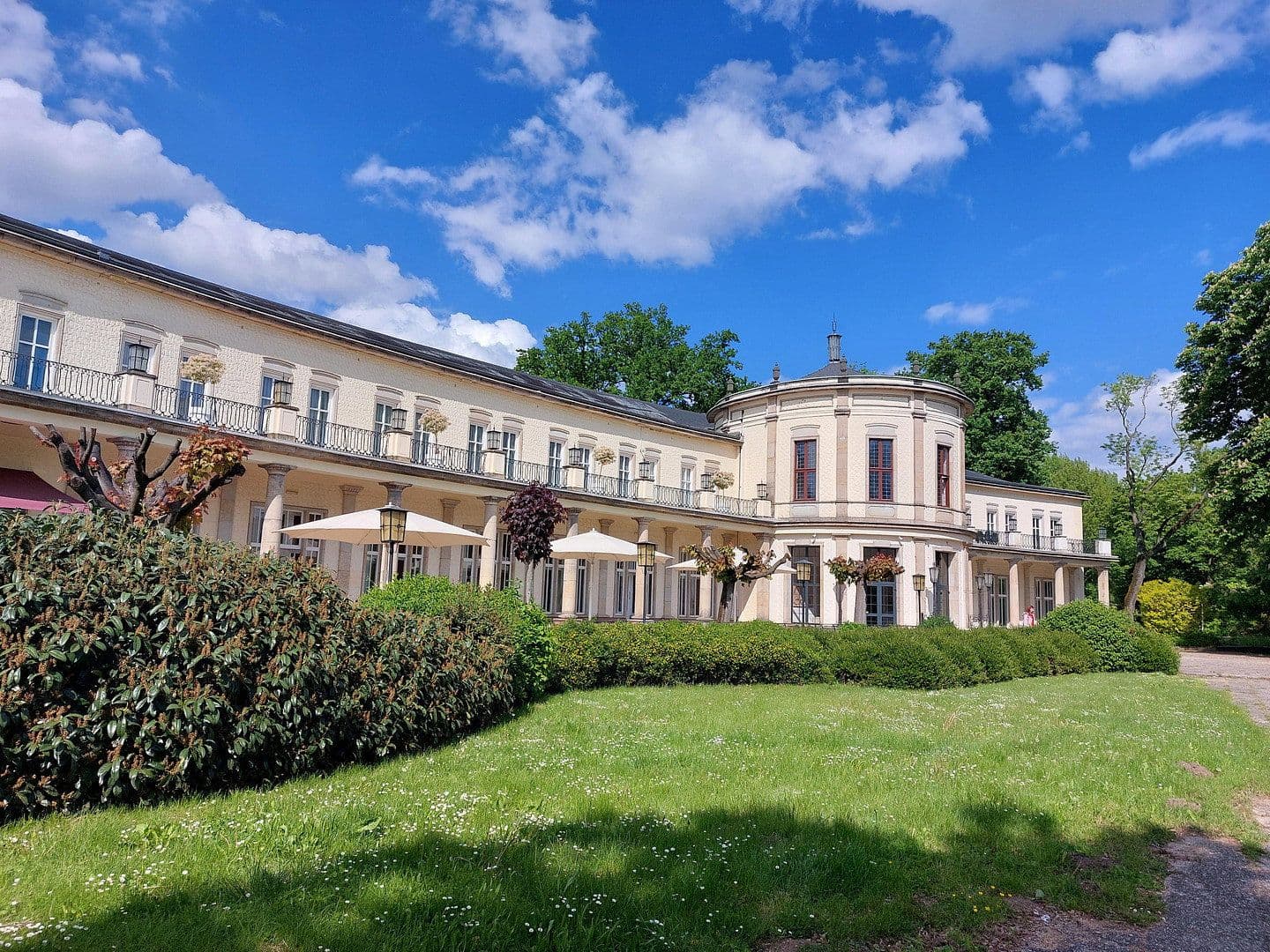 Prenájom bytu 2-izbový 77 m², Südstraße 2A, Markkleeberg, Sasko Prenájom bytu 2-izbový 77 m², Südstraße 2A, Markkleeberg, Sasko