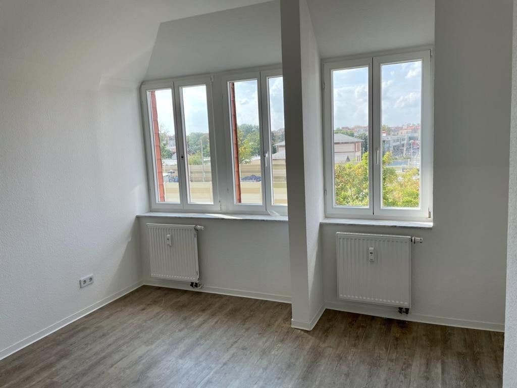 Prenájom bytu 2-izbový 77 m², Südstraße 2A, Markkleeberg, Sasko Prenájom bytu 2-izbový 77 m², Südstraße 2A, Markkleeberg, Sasko
