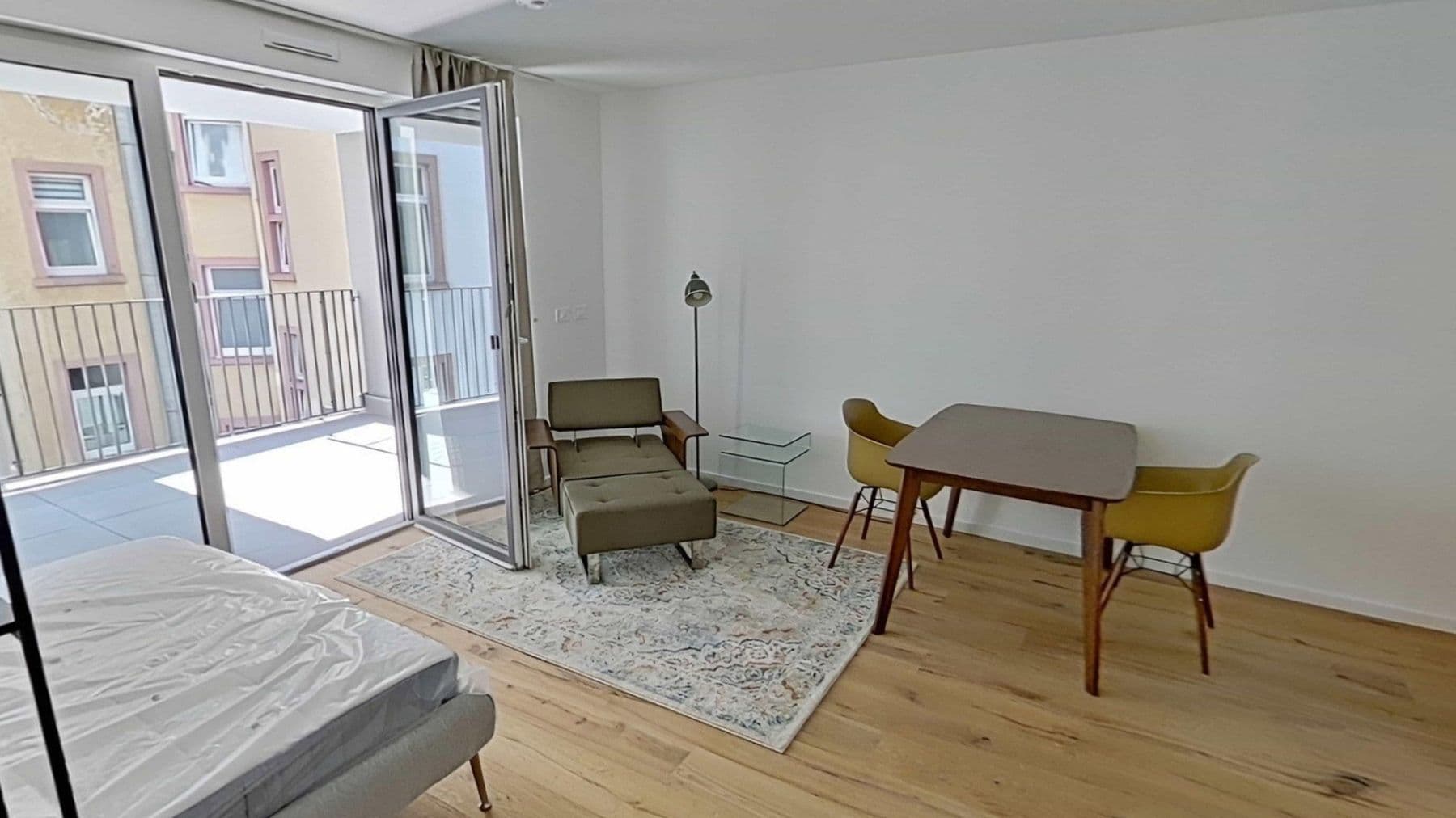 Prenájom bytu 1-izbový 44 m², Heilbronner Str. 6, Frankfurt, Hesensko Prenájom bytu 1-izbový 44 m², Heilbronner Str. 6, Frankfurt, Hesensko