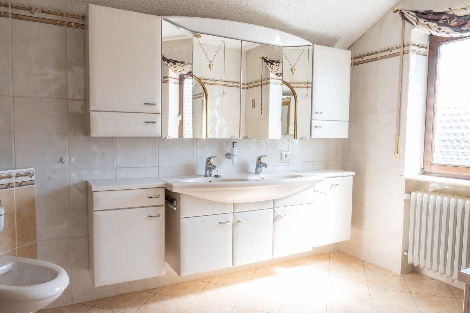 Predaj domu 175 m², pozemok 735 m², Pfaffenhofen an der Roth, Bavorsko Predaj domu 175 m², pozemok 735 m², Pfaffenhofen an der Roth, Bavorsko