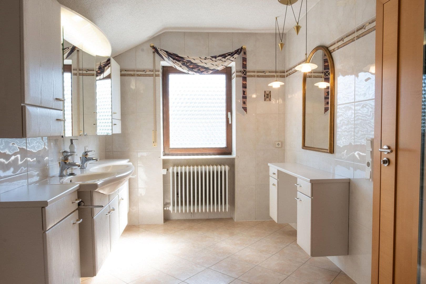 Predaj domu 175 m², pozemok 735 m², Pfaffenhofen an der Roth, Bavorsko Predaj domu 175 m², pozemok 735 m², Pfaffenhofen an der Roth, Bavorsko