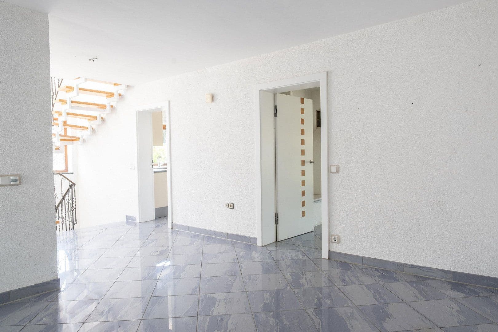 Predaj domu 175 m², pozemok 735 m², Pfaffenhofen an der Roth, Bavorsko Predaj domu 175 m², pozemok 735 m², Pfaffenhofen an der Roth, Bavorsko