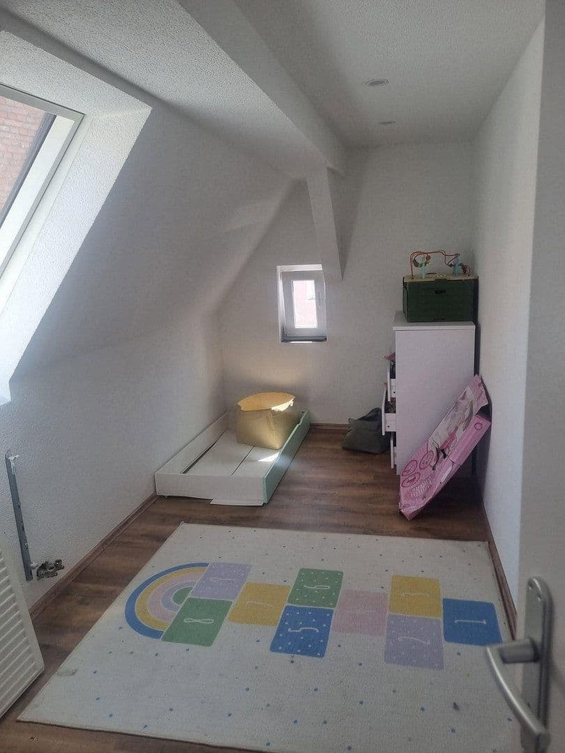 Predaj domu 123 m², pozemok 187 m², Cleebronn, Bádensko-Wurttembersko Predaj domu 123 m², pozemok 187 m², Cleebronn, Bádensko-Wurttembersko