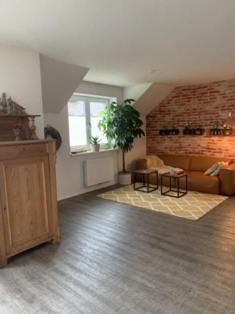 Prenájom bytu 3-izbový 104 m², Seevetal, Dolné Sasko Prenájom bytu 3-izbový 104 m², Seevetal, Dolné Sasko
