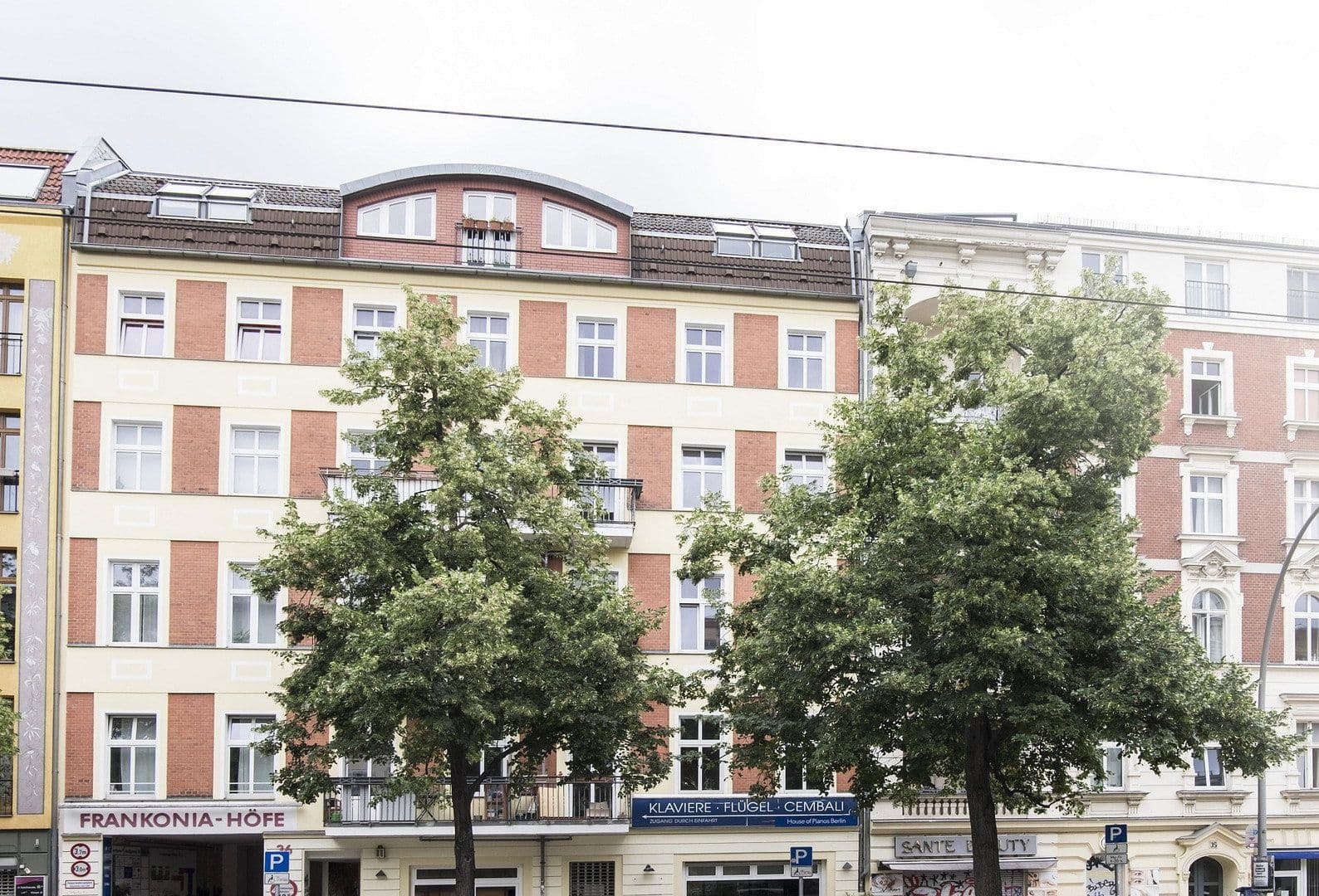 Predaj bytu 2-izbový 55 m², Berlin, Berlín Predaj bytu 2-izbový 55 m², Berlin, Berlín