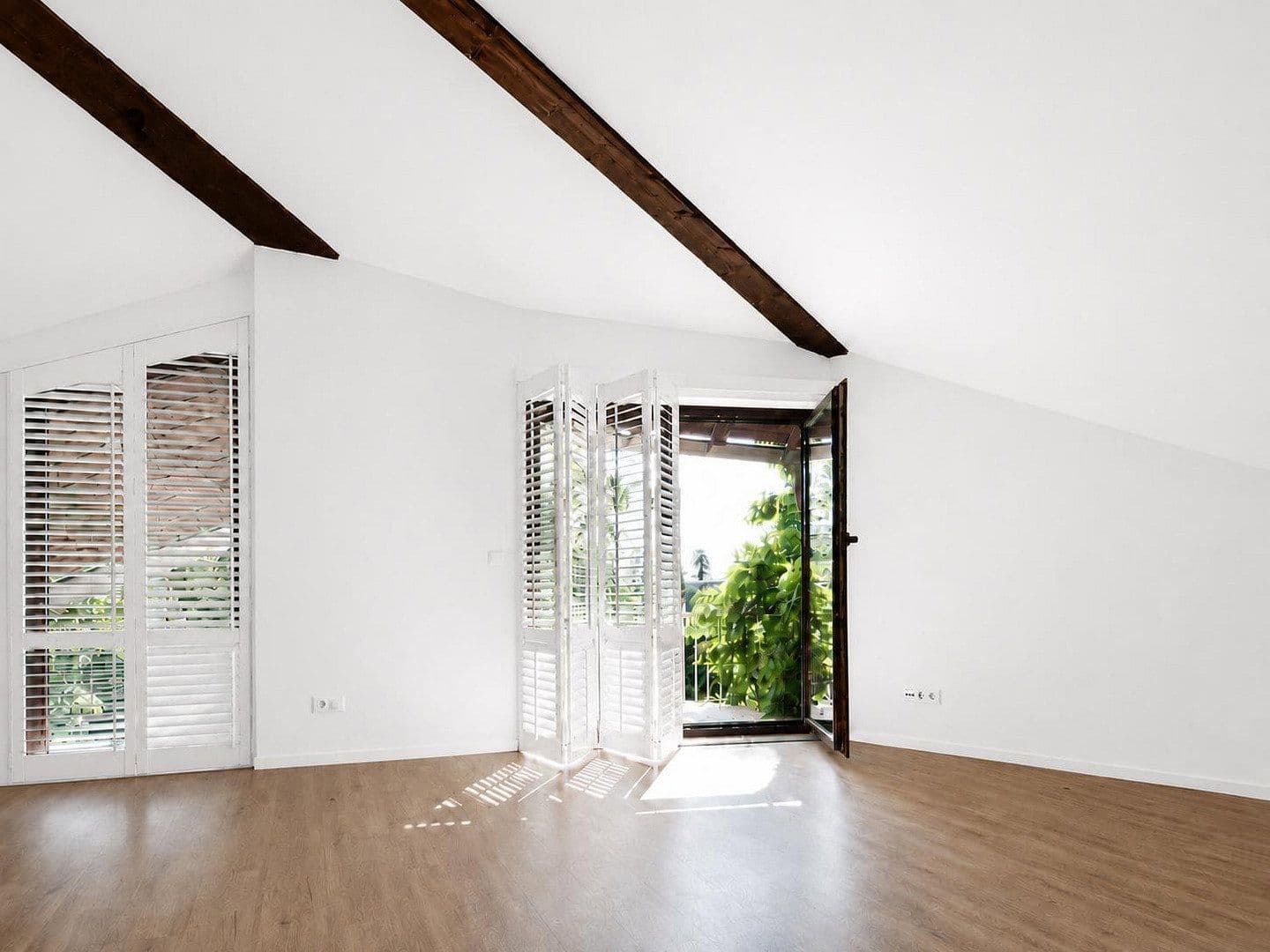 Prenájom domu 187 m², pozemok 600 m², Isernhagen, Dolné Sasko Prenájom domu 187 m², pozemok 600 m², Isernhagen, Dolné Sasko