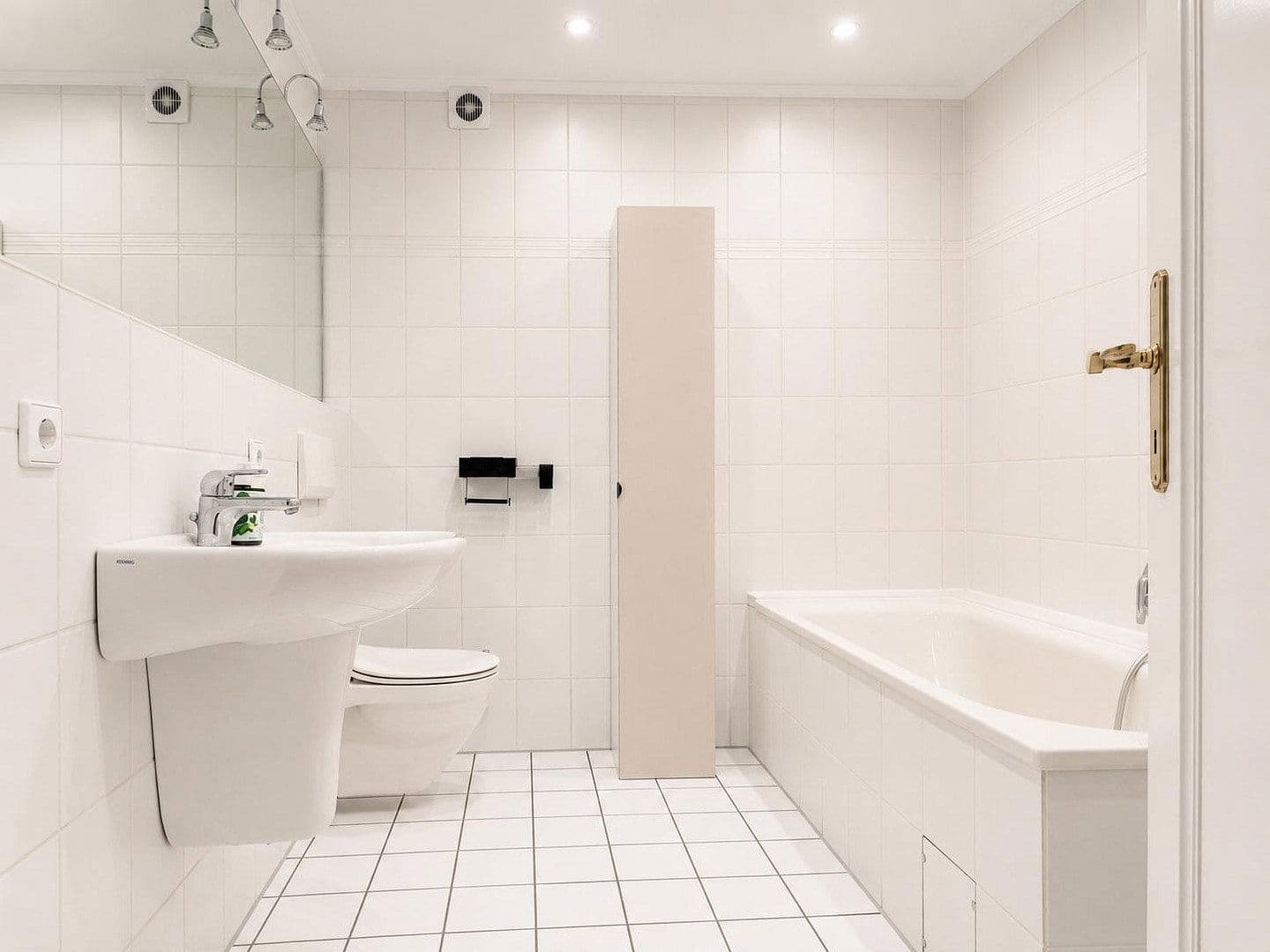 Prenájom domu 187 m², pozemok 600 m², Isernhagen, Dolné Sasko Prenájom domu 187 m², pozemok 600 m², Isernhagen, Dolné Sasko