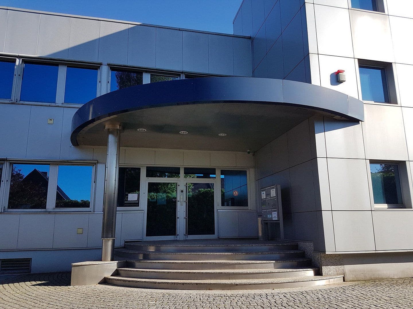 Prenájom kancelárie 17 m², Freiherr-vom-Stein-Straße 131, Mülheim an der Ruhr, Severné Porýnie - Westfálsko Prenájom kancelárie 17 m², Freiherr-vom-Stein-Straße 131, Mülheim an der Ruhr, Severné Porýnie - Westfálsko