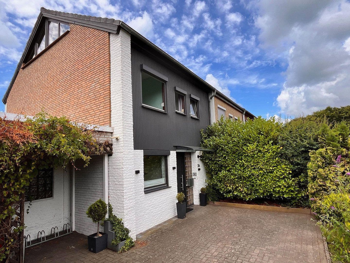 Predaj domu 135 m², pozemok 490 m², Bremen, Brémy Predaj domu 135 m², pozemok 490 m², Bremen, Brémy