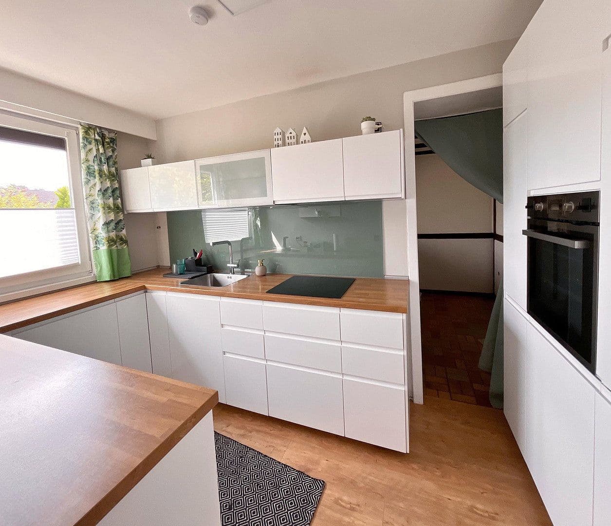 Predaj domu 135 m², pozemok 490 m², Bremen, Brémy Predaj domu 135 m², pozemok 490 m², Bremen, Brémy