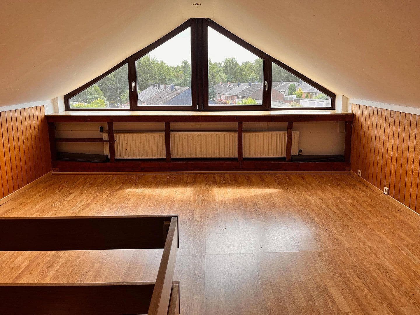 Predaj domu 135 m², pozemok 490 m², Bremen, Brémy Predaj domu 135 m², pozemok 490 m², Bremen, Brémy