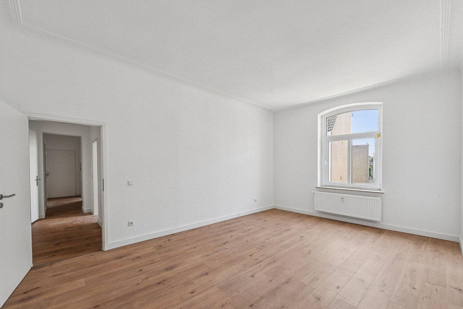 Predaj domu 593 m², pozemok 334 m², Krippstr 39, Düsseldorf, Severné Porýnie - Westfálsko Predaj domu 593 m², pozemok 334 m², Krippstr 39, Düsseldorf, Severné Porýnie - Westfálsko