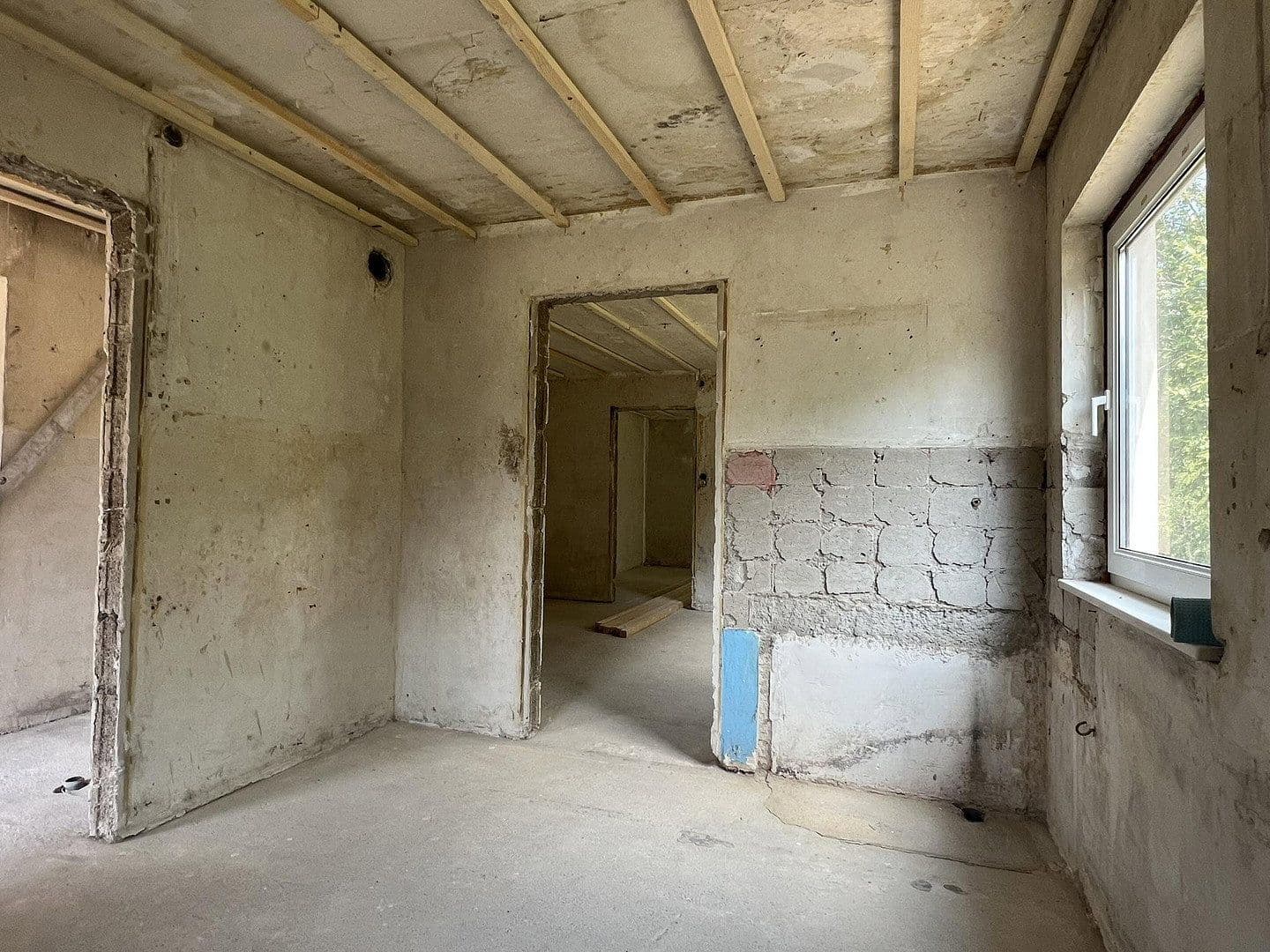 Predaj domu 111 m², pozemok 292 m², Vöhringen, Bádensko-Wurttembersko Predaj domu 111 m², pozemok 292 m², Vöhringen, Bádensko-Wurttembersko