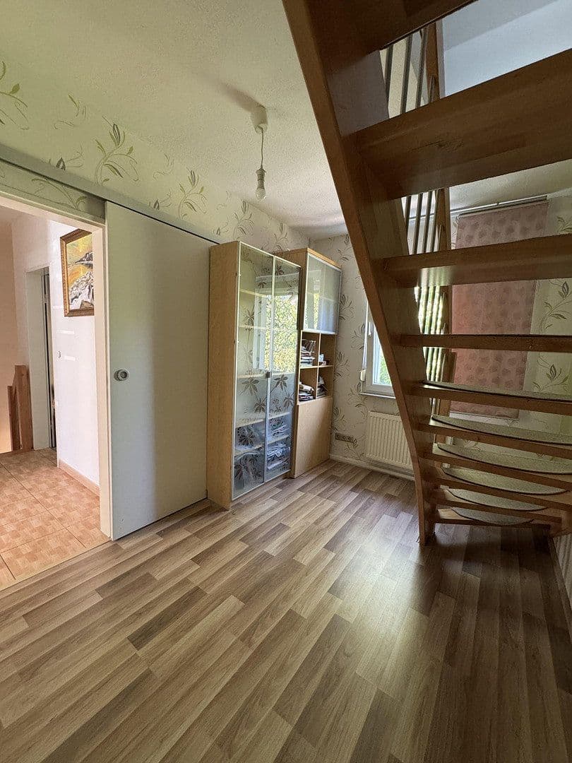 Predaj domu 114 m², pozemok 227 m², Hemsbach, Bádensko-Wurttembersko Predaj domu 114 m², pozemok 227 m², Hemsbach, Bádensko-Wurttembersko