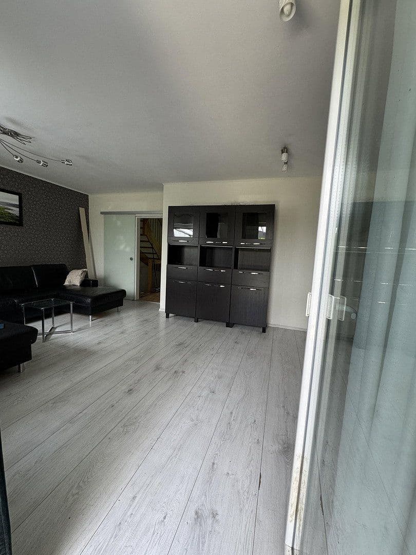 Predaj domu 114 m², pozemok 227 m², Hemsbach, Bádensko-Wurttembersko Predaj domu 114 m², pozemok 227 m², Hemsbach, Bádensko-Wurttembersko