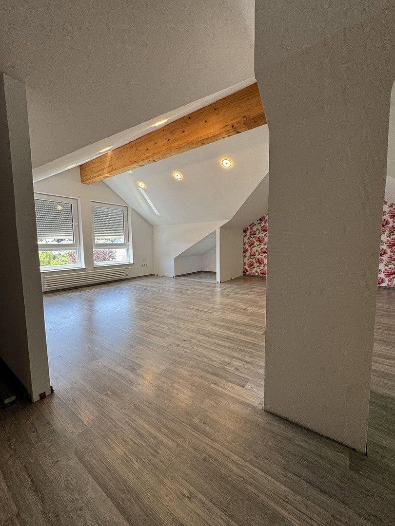 Predaj domu 114 m², pozemok 227 m², Hemsbach, Bádensko-Wurttembersko Predaj domu 114 m², pozemok 227 m², Hemsbach, Bádensko-Wurttembersko