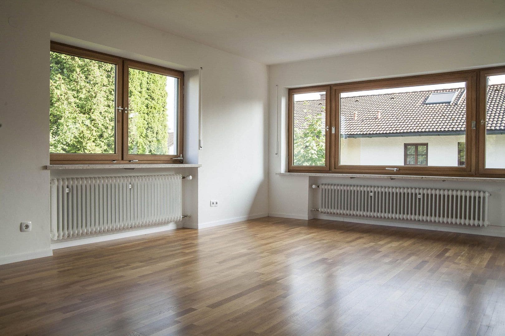 Prenájom bytu 4-izbový 97 m², Bruckmühl, Bavorsko Prenájom bytu 4-izbový 97 m², Bruckmühl, Bavorsko