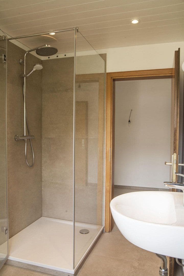 Prenájom bytu 4-izbový 97 m², Bruckmühl, Bavorsko Prenájom bytu 4-izbový 97 m², Bruckmühl, Bavorsko