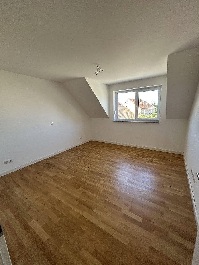 Prenájom domu 203 m², pozemok 280 m², Bamberg, Bavorsko Prenájom domu 203 m², pozemok 280 m², Bamberg, Bavorsko