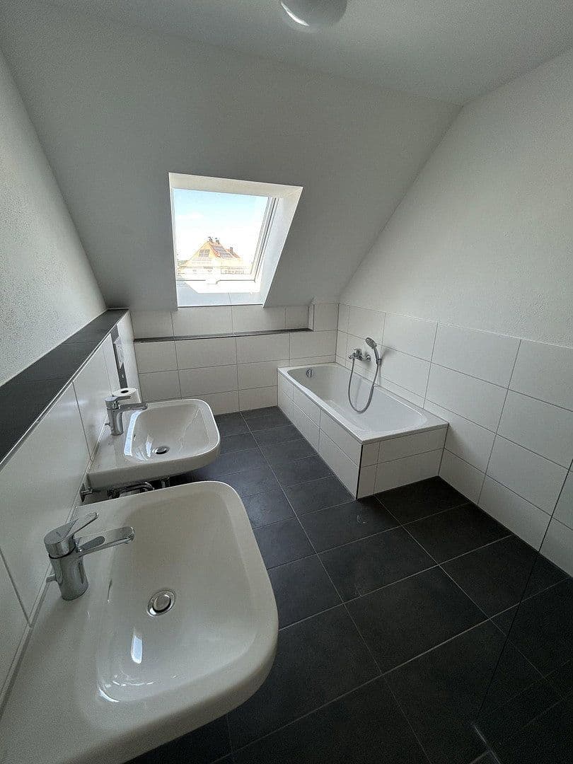 Prenájom domu 203 m², pozemok 280 m², Bamberg, Bavorsko Prenájom domu 203 m², pozemok 280 m², Bamberg, Bavorsko