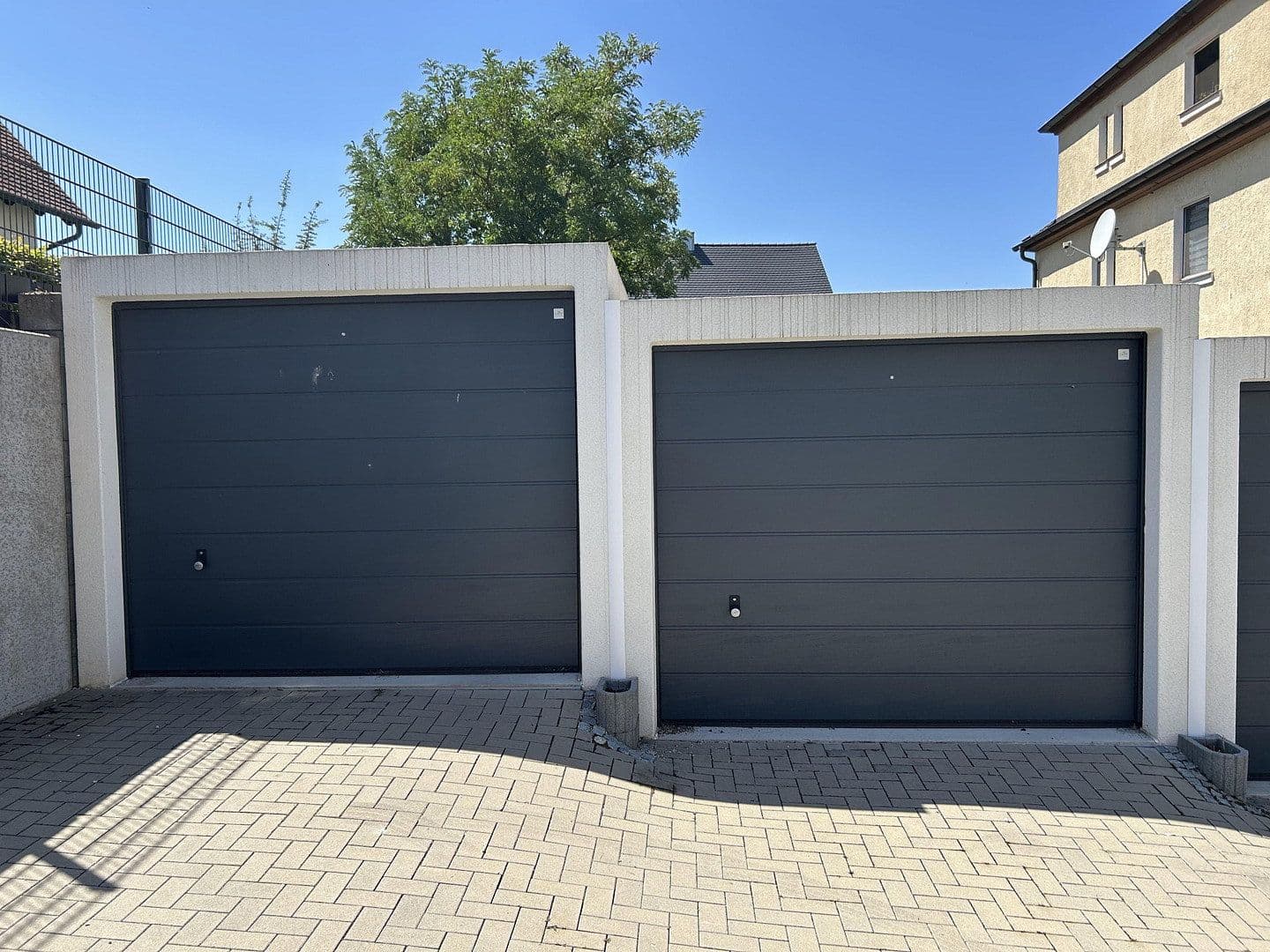 Prenájom domu 203 m², pozemok 280 m², Frensdorf, Bavorsko Prenájom domu 203 m², pozemok 280 m², Frensdorf, Bavorsko