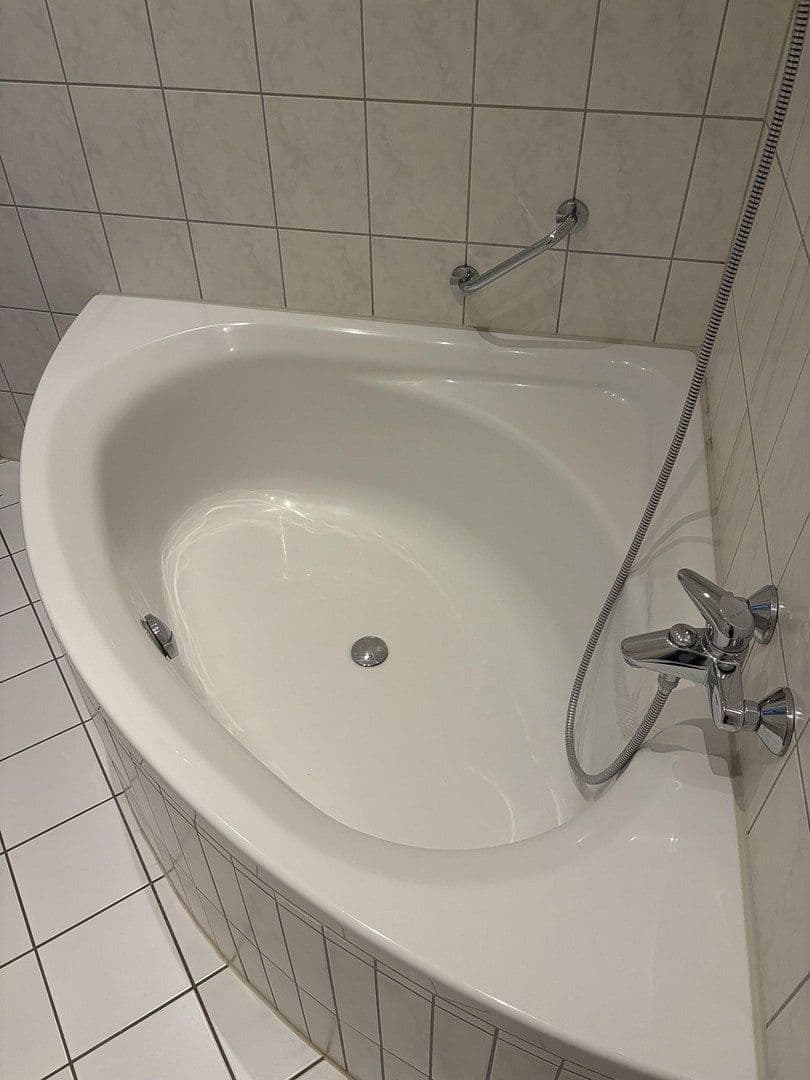 Predaj bytu 2-izbový 55 m², Leipzig - Stötteritz, Sasko Predaj bytu 2-izbový 55 m², Leipzig - Stötteritz, Sasko