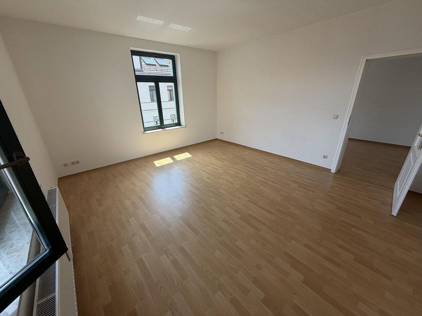 Predaj bytu 2-izbový 55 m², Leipzig - Stötteritz, Sasko Predaj bytu 2-izbový 55 m², Leipzig - Stötteritz, Sasko