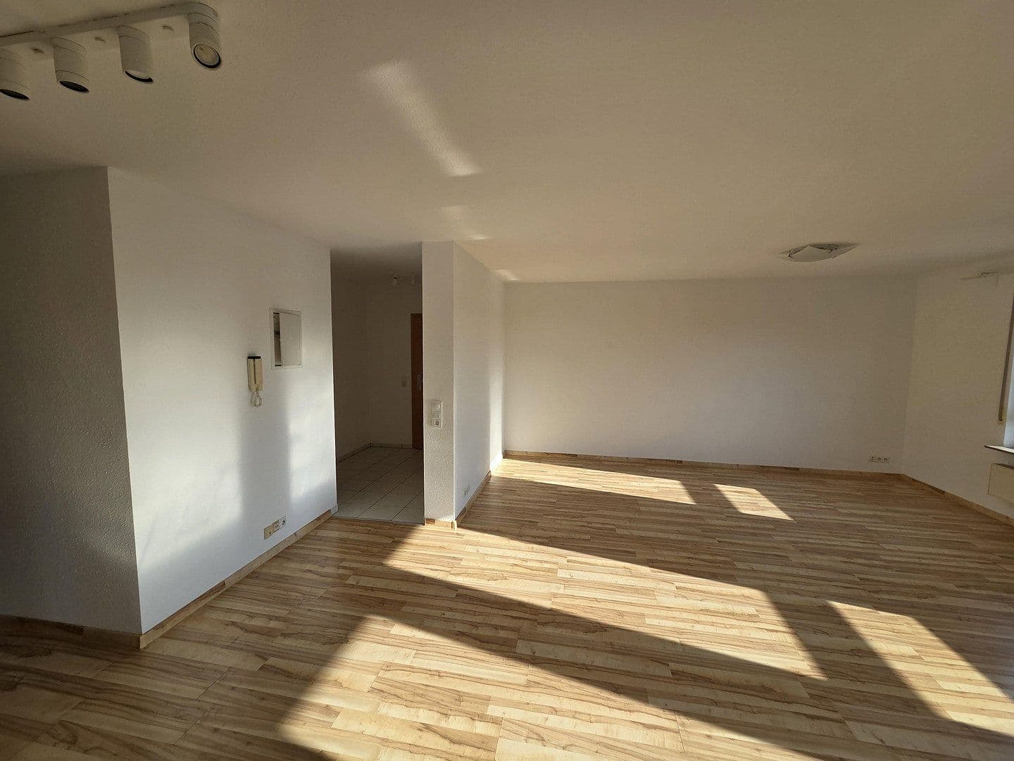 Predaj bytu 4-izbový 104 m², Waldenbuch, Bádensko-Wurttembersko Predaj bytu 4-izbový 104 m², Waldenbuch, Bádensko-Wurttembersko