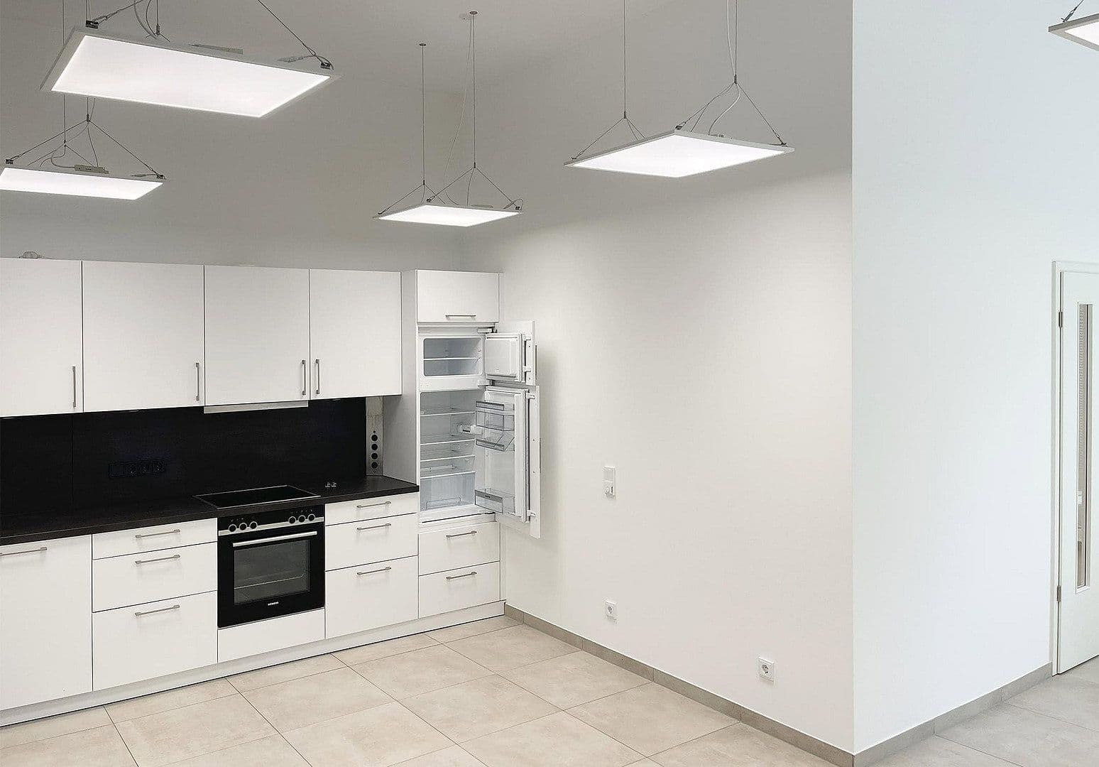 Prenájom bytu 2-izbový 75 m², Richard-Tauber-Straße 3, München, Bavorsko Prenájom bytu 2-izbový 75 m², Richard-Tauber-Straße 3, München, Bavorsko