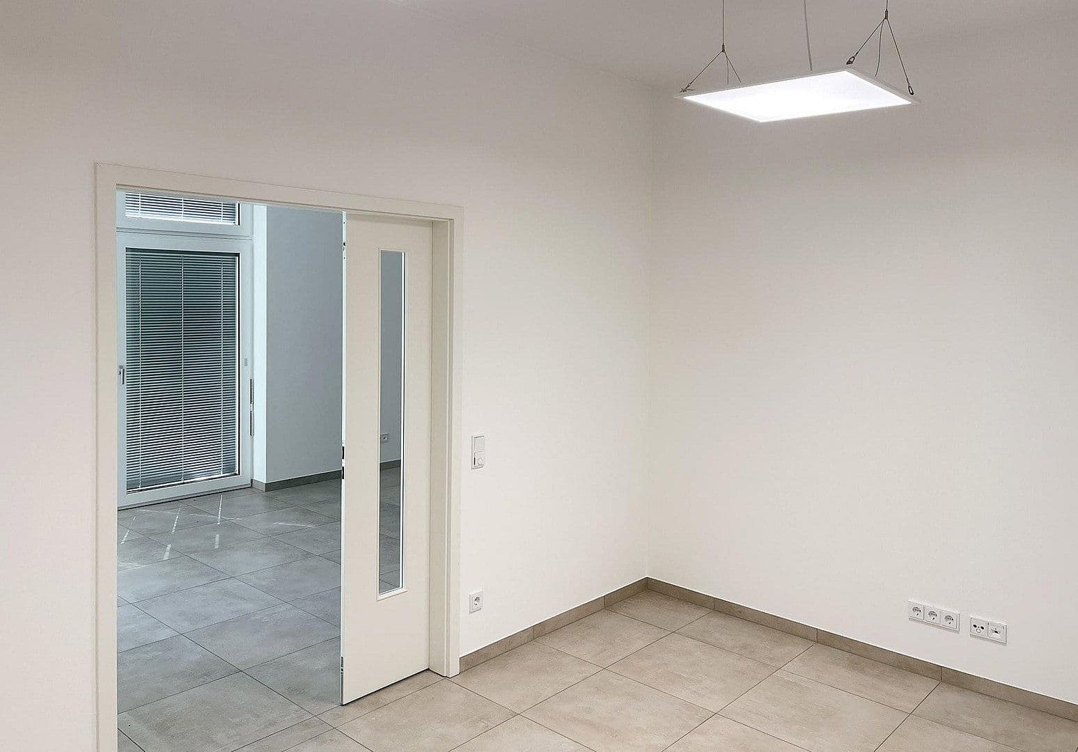 Prenájom bytu 2-izbový 75 m², Richard-Tauber-Straße 3, München, Bavorsko Prenájom bytu 2-izbový 75 m², Richard-Tauber-Straße 3, München, Bavorsko