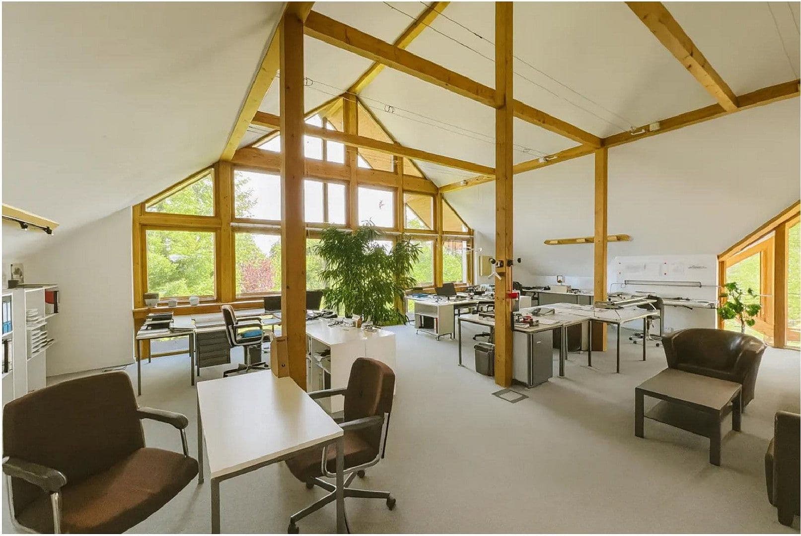 Predaj domu 262 m², pozemok 14.683 m², Rathausstraße 25, Bad Wurzach, Bádensko-Wurttembersko Predaj domu 262 m², pozemok 14.683 m², Rathausstraße 25, Bad Wurzach, Bádensko-Wurttembersko