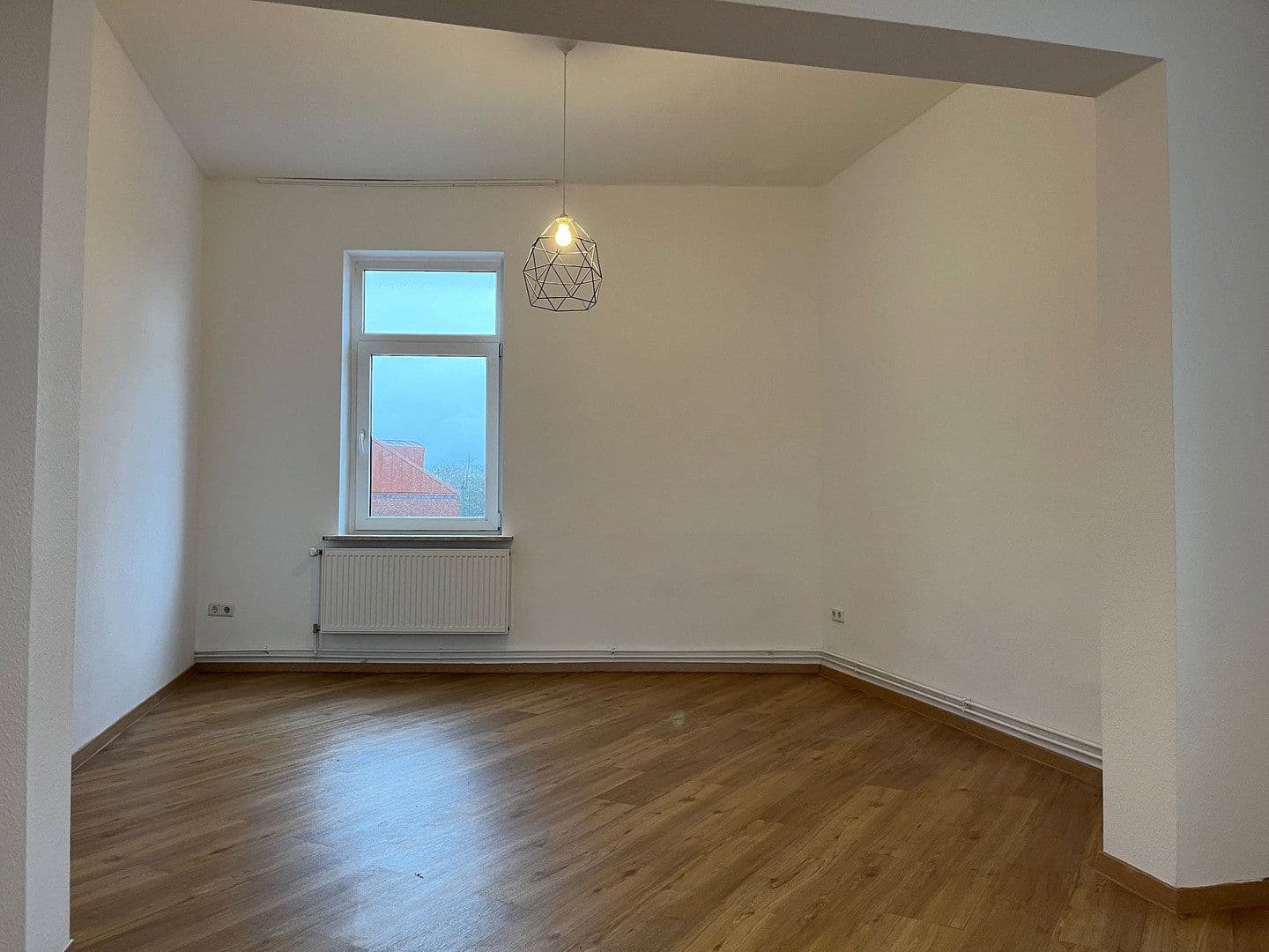 Prenájom bytu 3-izbový 83 m², Bremerhaven, Brémy Prenájom bytu 3-izbový 83 m², Bremerhaven, Brémy