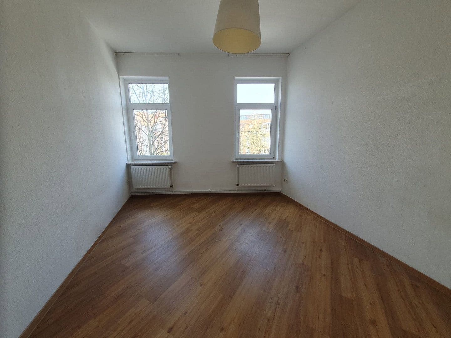 Prenájom bytu 3-izbový 83 m², Bremerhaven, Brémy Prenájom bytu 3-izbový 83 m², Bremerhaven, Brémy