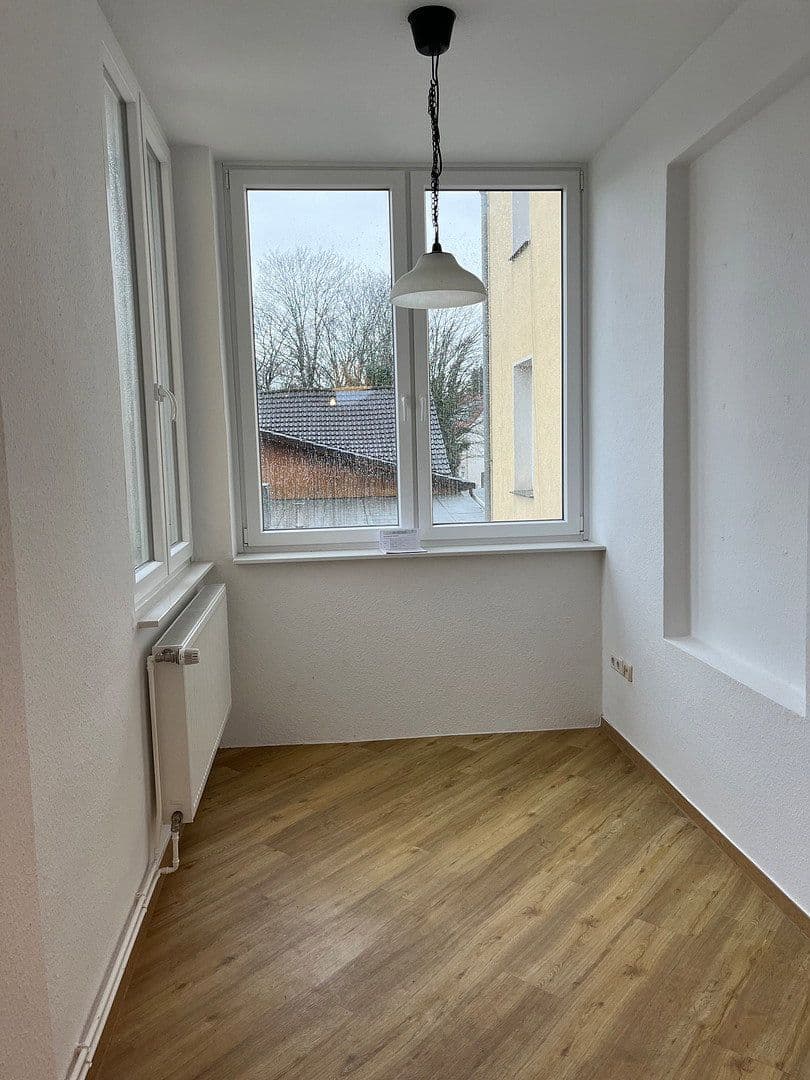 Prenájom bytu 3-izbový 83 m², Bremerhaven, Brémy Prenájom bytu 3-izbový 83 m², Bremerhaven, Brémy