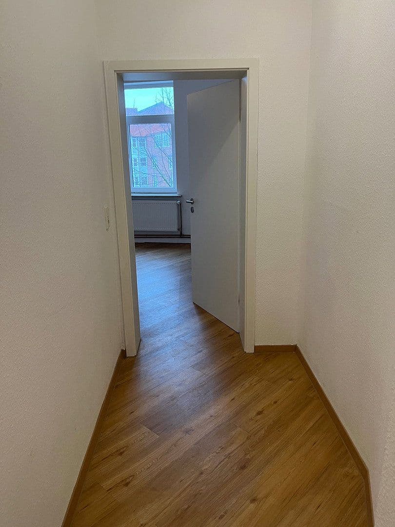 Prenájom bytu 3-izbový 83 m², Bremerhaven, Brémy Prenájom bytu 3-izbový 83 m², Bremerhaven, Brémy