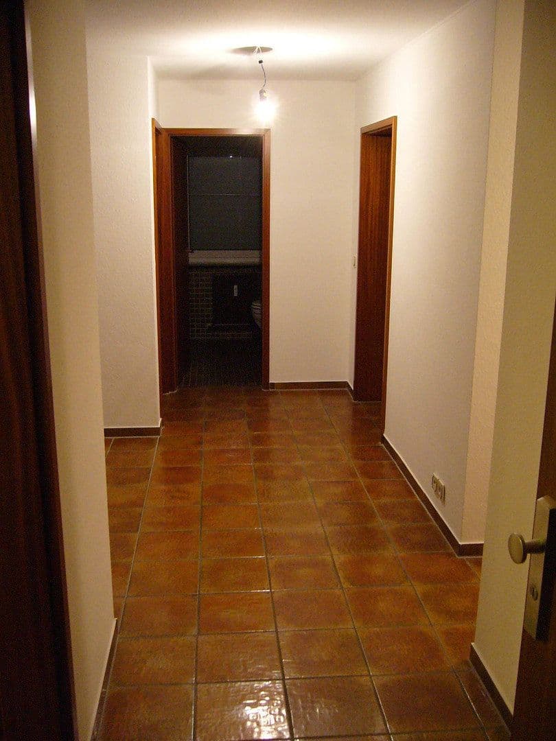Prenájom bytu 3-izbový 92 m², Andreas-Fauser-Straße 4, Stuttgart, Bádensko-Wurttembersko Prenájom bytu 3-izbový 92 m², Andreas-Fauser-Straße 4, Stuttgart, Bádensko-Wurttembersko