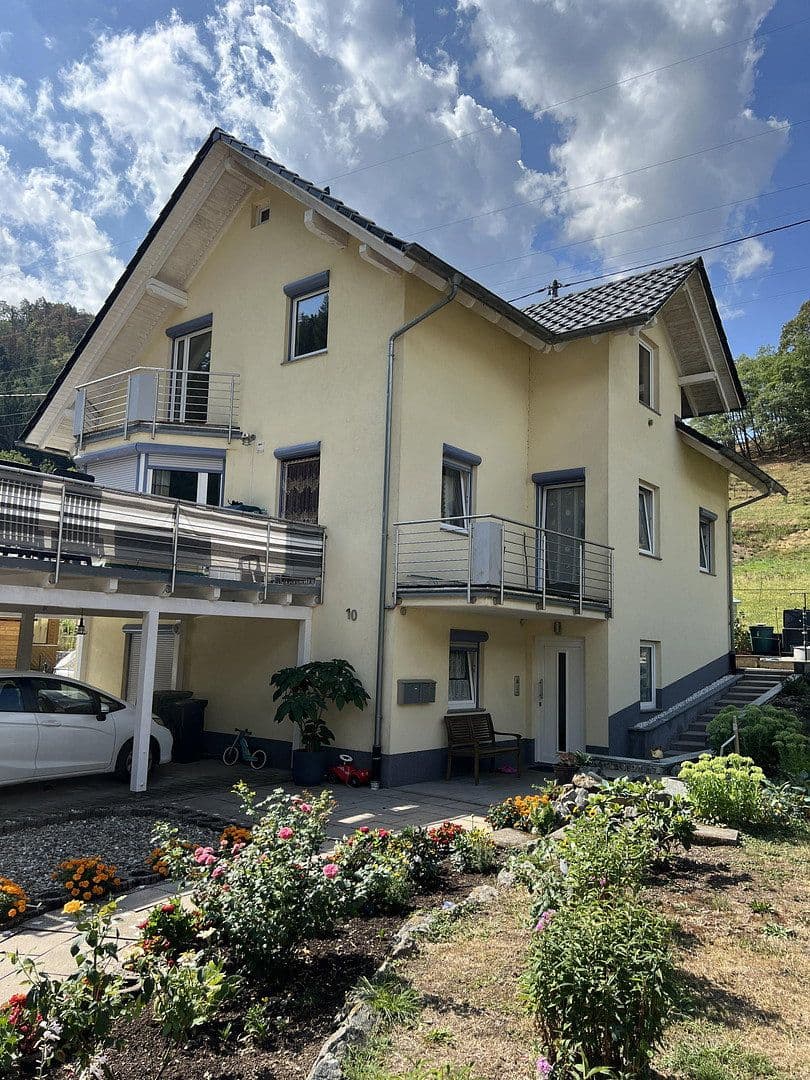 Prenájom bytu 2-izbový 63 m², Wolfach, Bádensko-Wurttembersko Prenájom bytu 2-izbový 63 m², Wolfach, Bádensko-Wurttembersko