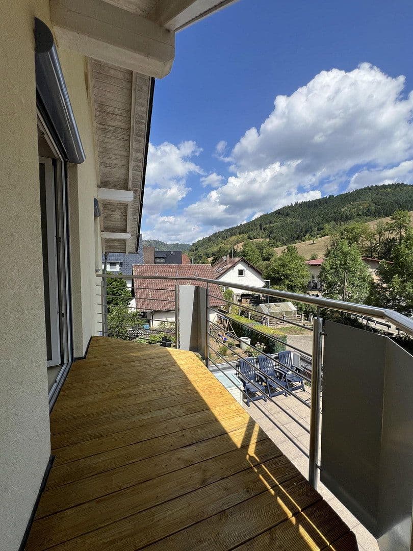 Prenájom bytu 2-izbový 63 m², Wolfach, Bádensko-Wurttembersko Prenájom bytu 2-izbový 63 m², Wolfach, Bádensko-Wurttembersko