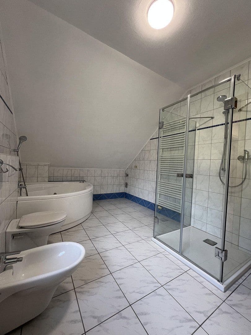 Prenájom bytu 2-izbový 63 m², Wolfach, Bádensko-Wurttembersko Prenájom bytu 2-izbový 63 m², Wolfach, Bádensko-Wurttembersko
