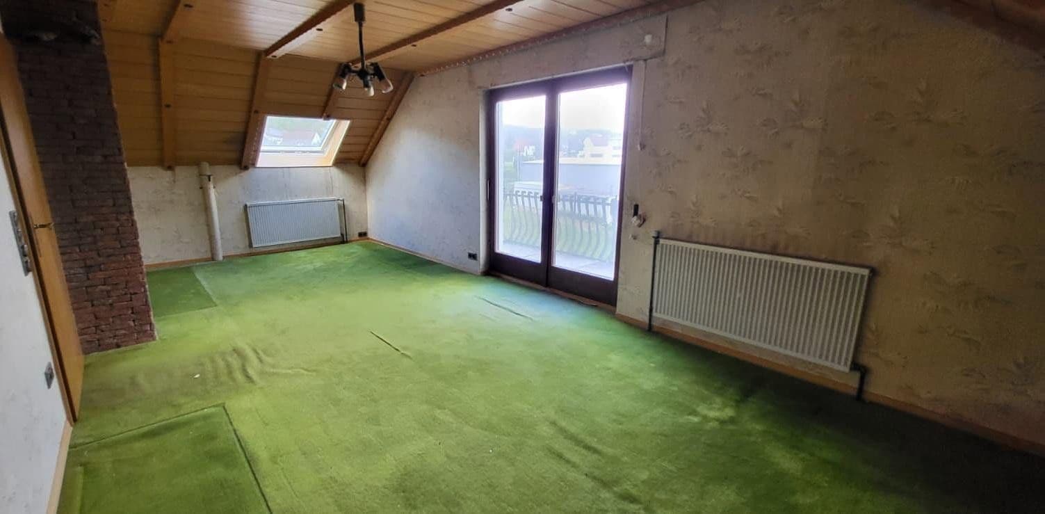 Predaj domu 197 m², pozemok 800 m², Schorndorf, Bádensko-Wurttembersko Predaj domu 197 m², pozemok 800 m², Schorndorf, Bádensko-Wurttembersko