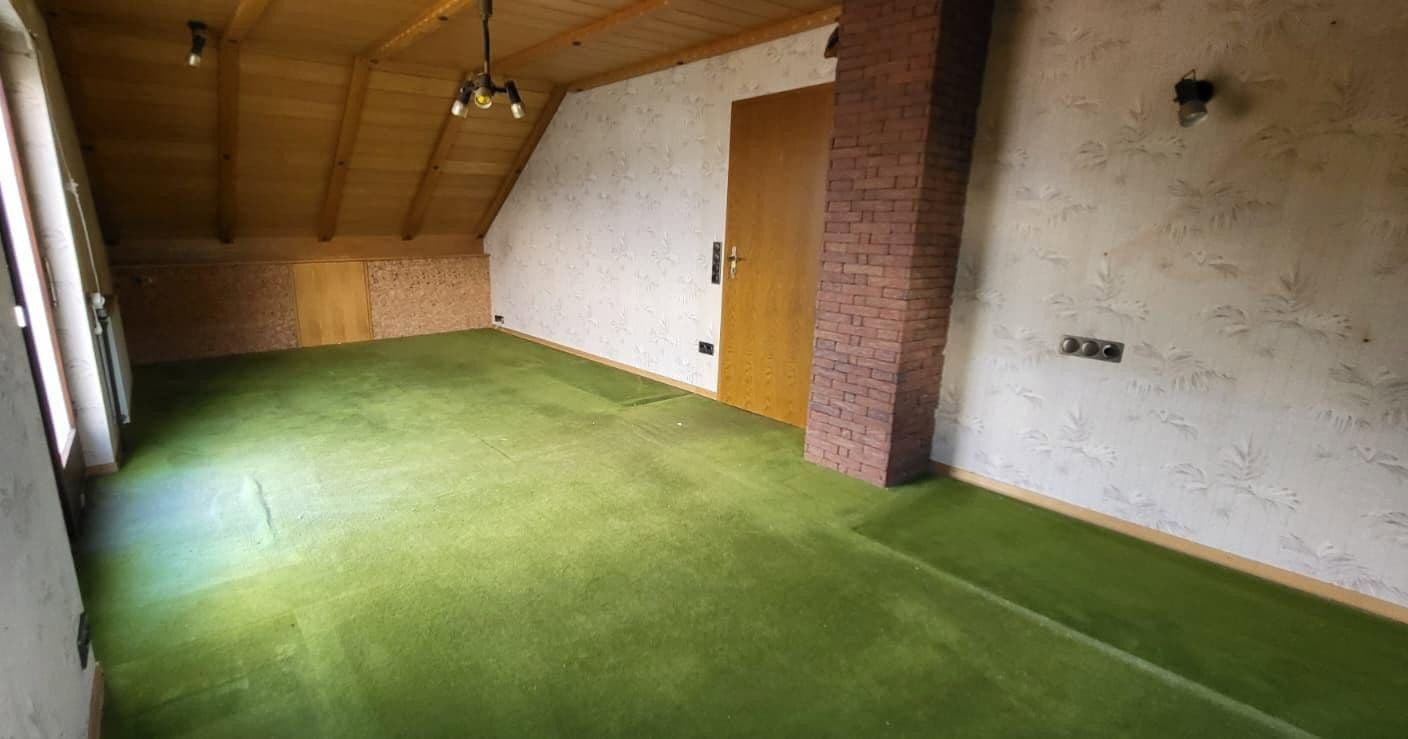Predaj domu 197 m², pozemok 800 m², Schorndorf, Bádensko-Wurttembersko Predaj domu 197 m², pozemok 800 m², Schorndorf, Bádensko-Wurttembersko
