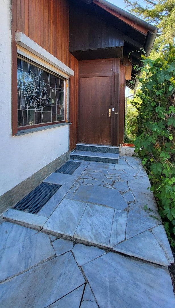 Predaj domu 197 m², pozemok 800 m², Schorndorf, Bádensko-Wurttembersko Predaj domu 197 m², pozemok 800 m², Schorndorf, Bádensko-Wurttembersko